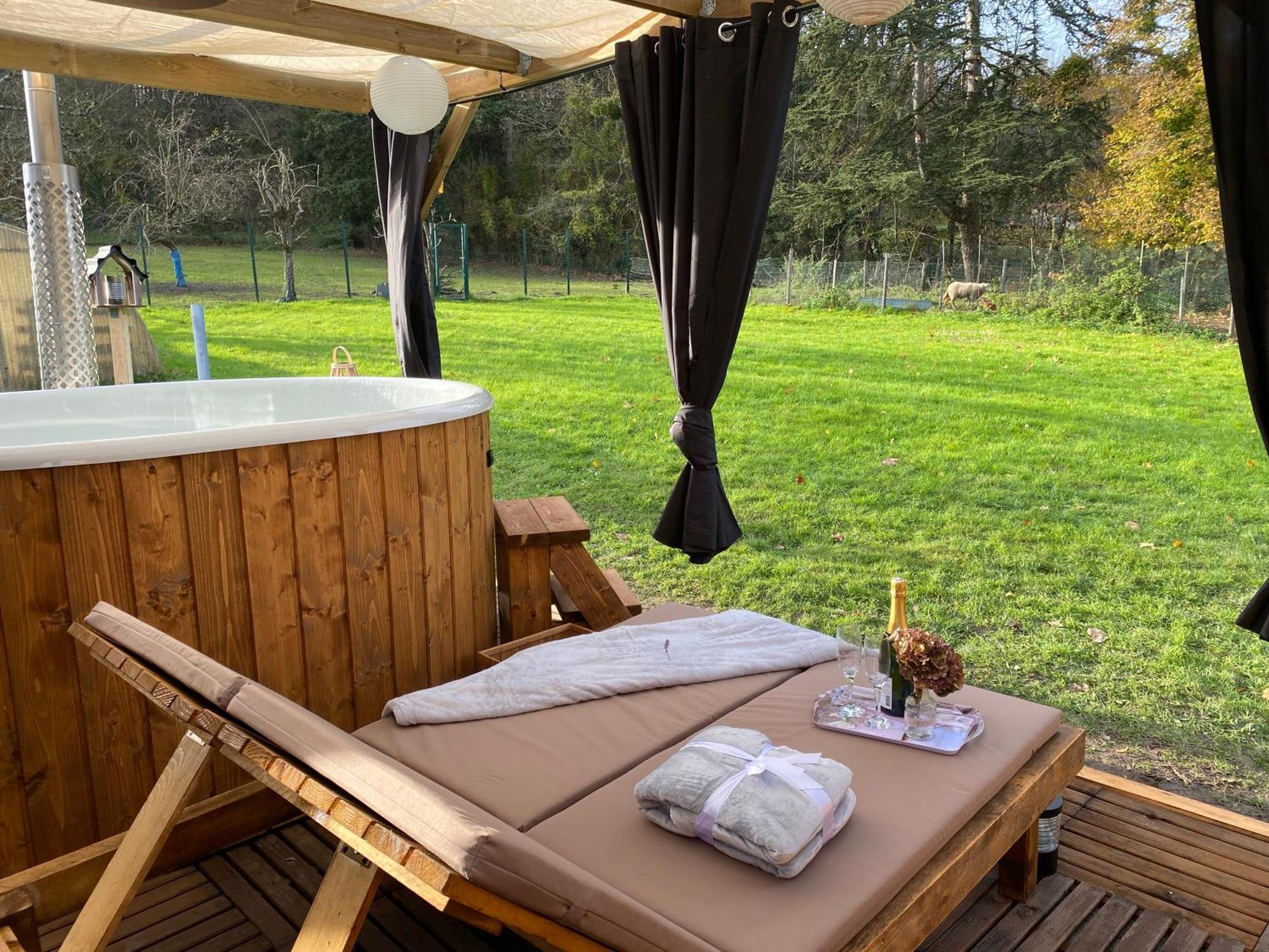 Les Mariniers Chambres D'Hotes -Guest House - Bain Nordique En Option Mareuil-sur-Cher ภายนอก รูปภาพ