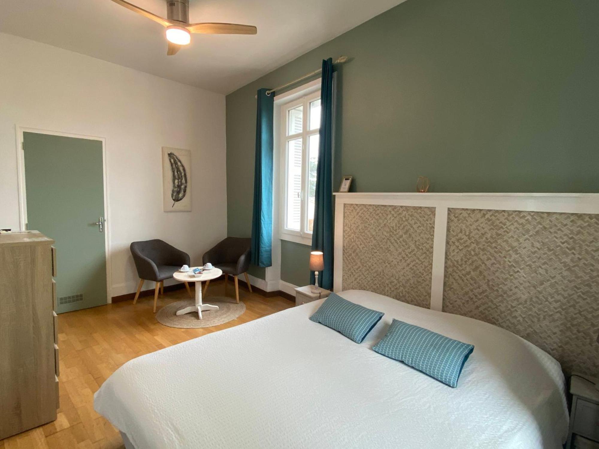 Les Mariniers Chambres D'Hotes -Guest House - Bain Nordique En Option Mareuil-sur-Cher ภายนอก รูปภาพ